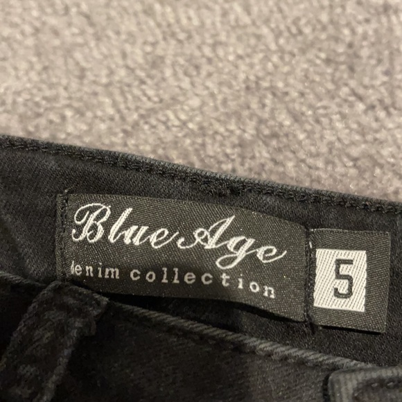 Black Ripped Jeans - Picture 4 of 4